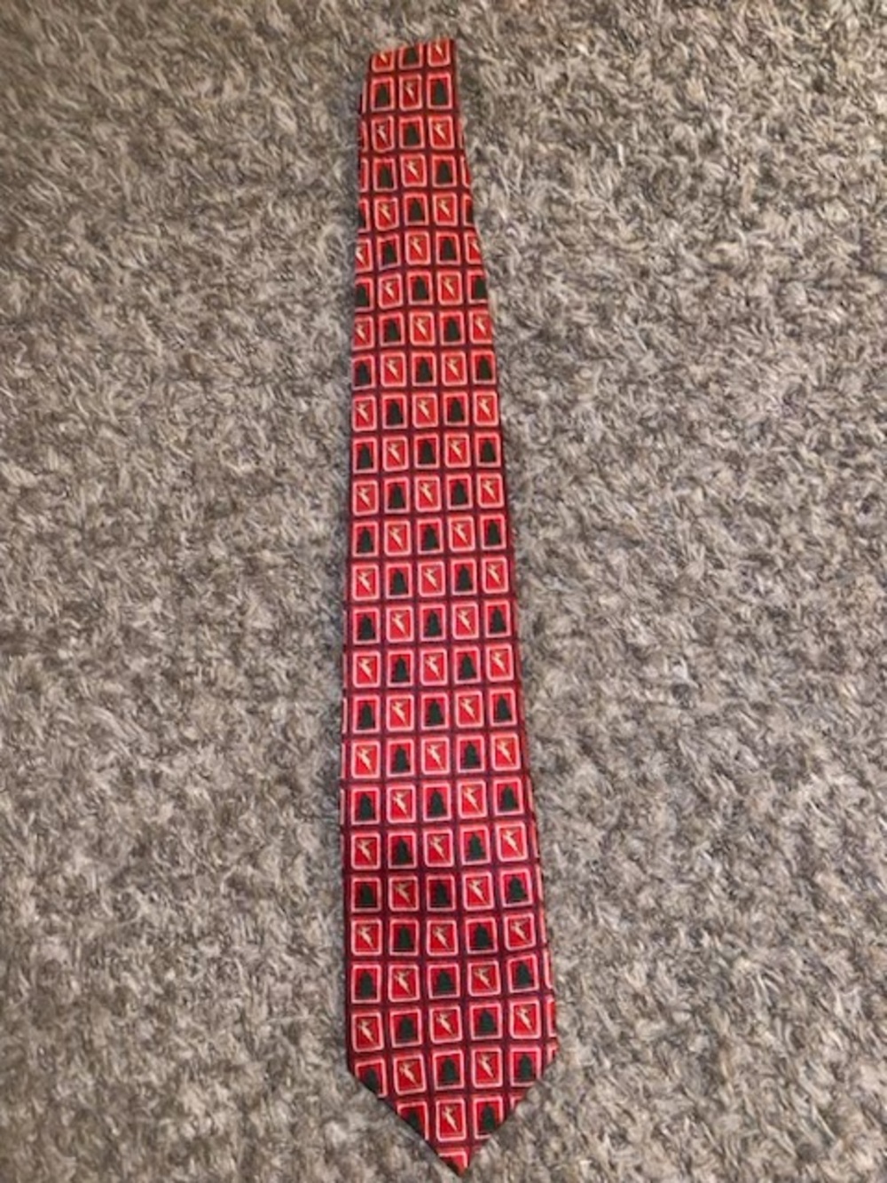 Men's Red Geometric Pattern Tie - Slim Formal Tie